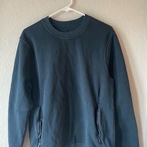 Lululemon sweatshirt